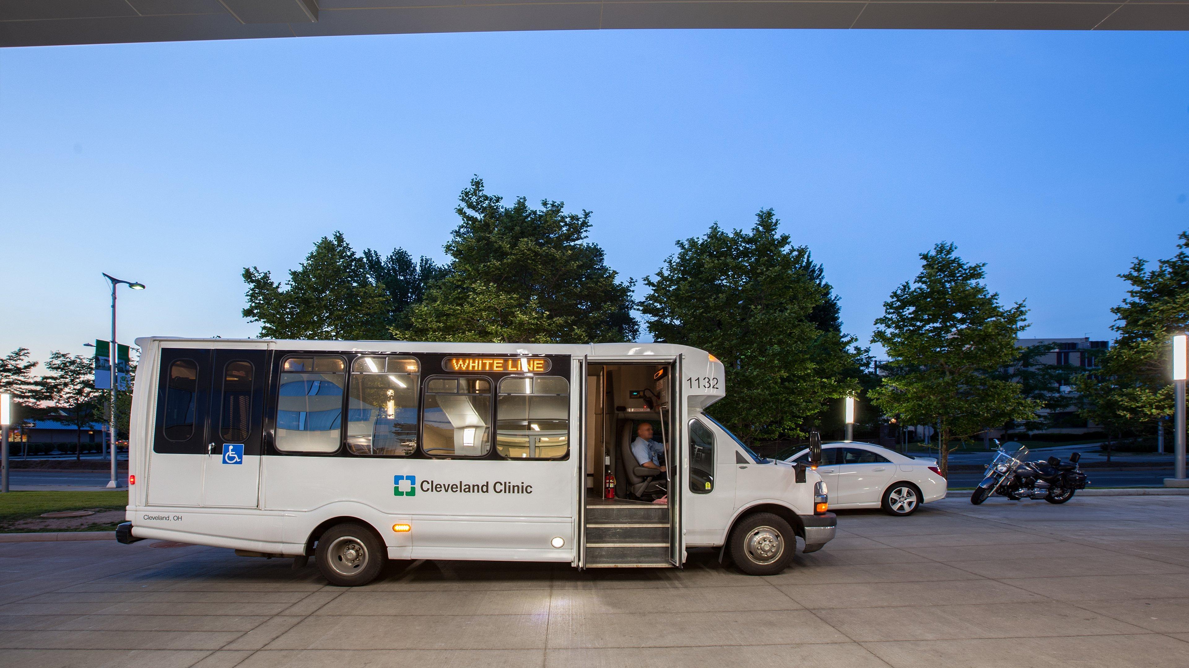 Holiday Inn Cleveland Clinic By Ihg Exteriör bild