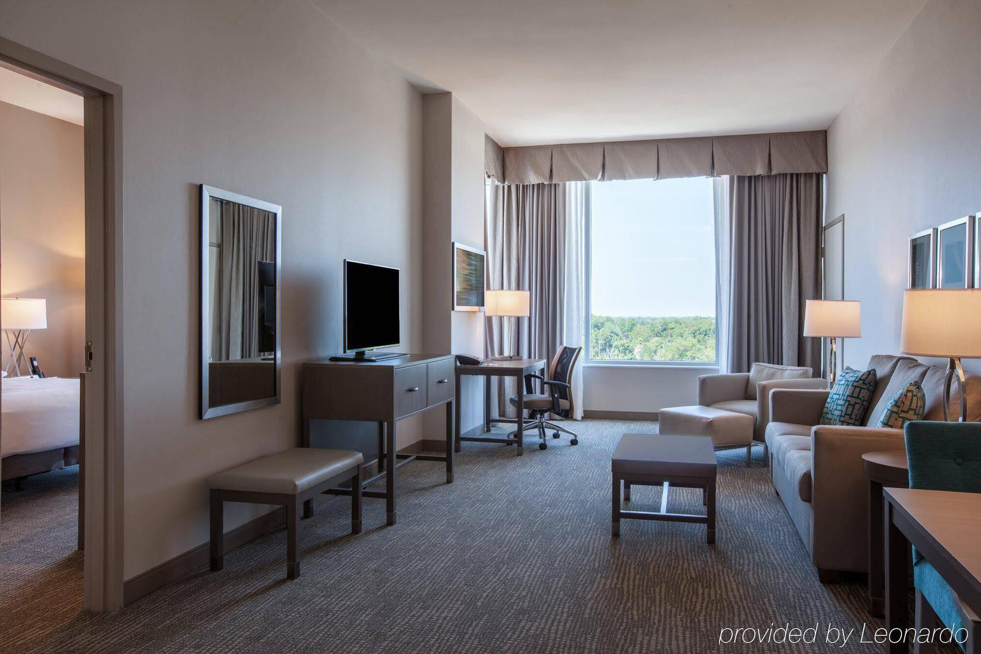 Holiday Inn Cleveland Clinic By Ihg Exteriör bild